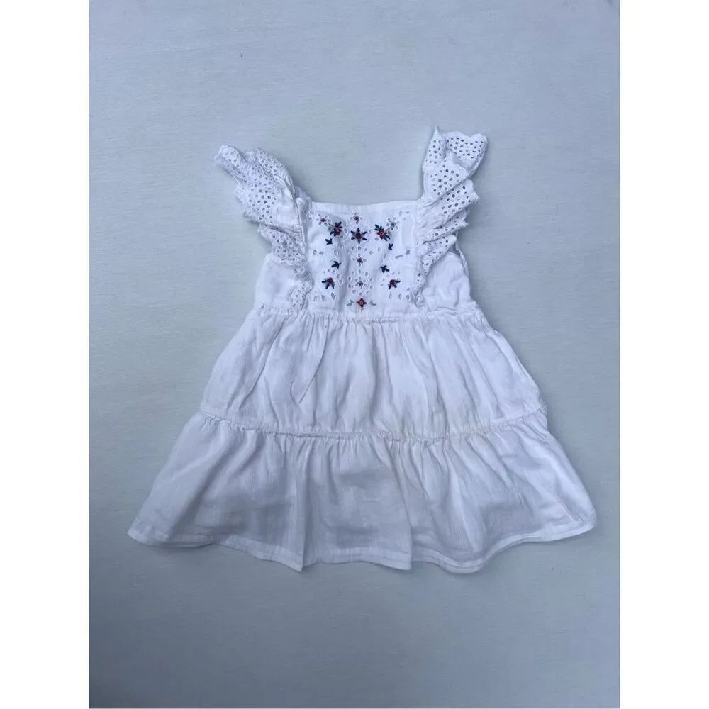 Old Navy Embroidered Ruffle-Trim Tiered Dress for Baby size 6-12 months